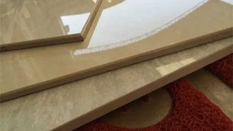 卫生间墙砖，300x600与400x800：尺寸背后的考量**